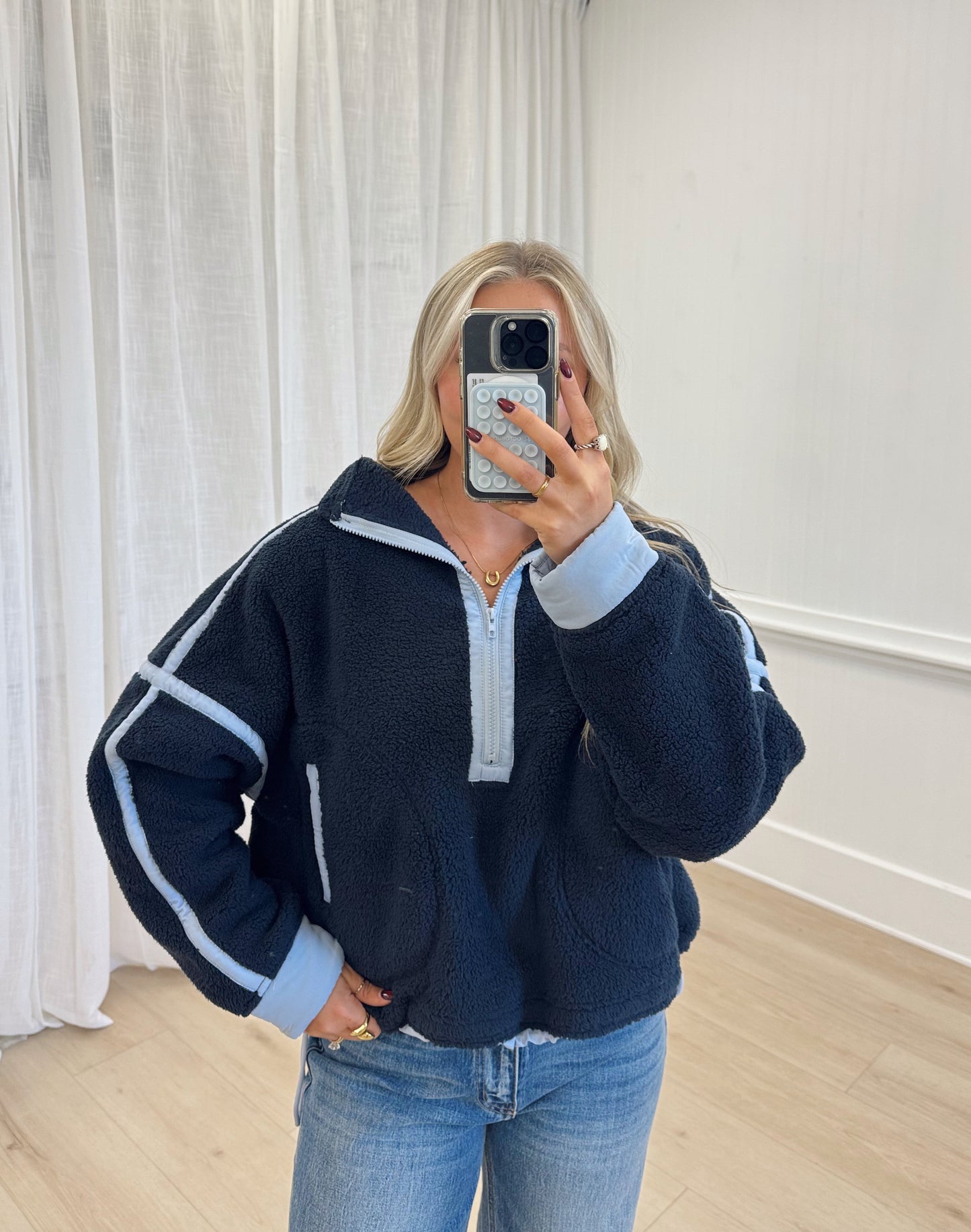 Contrast Trim Fleece Half-Zip