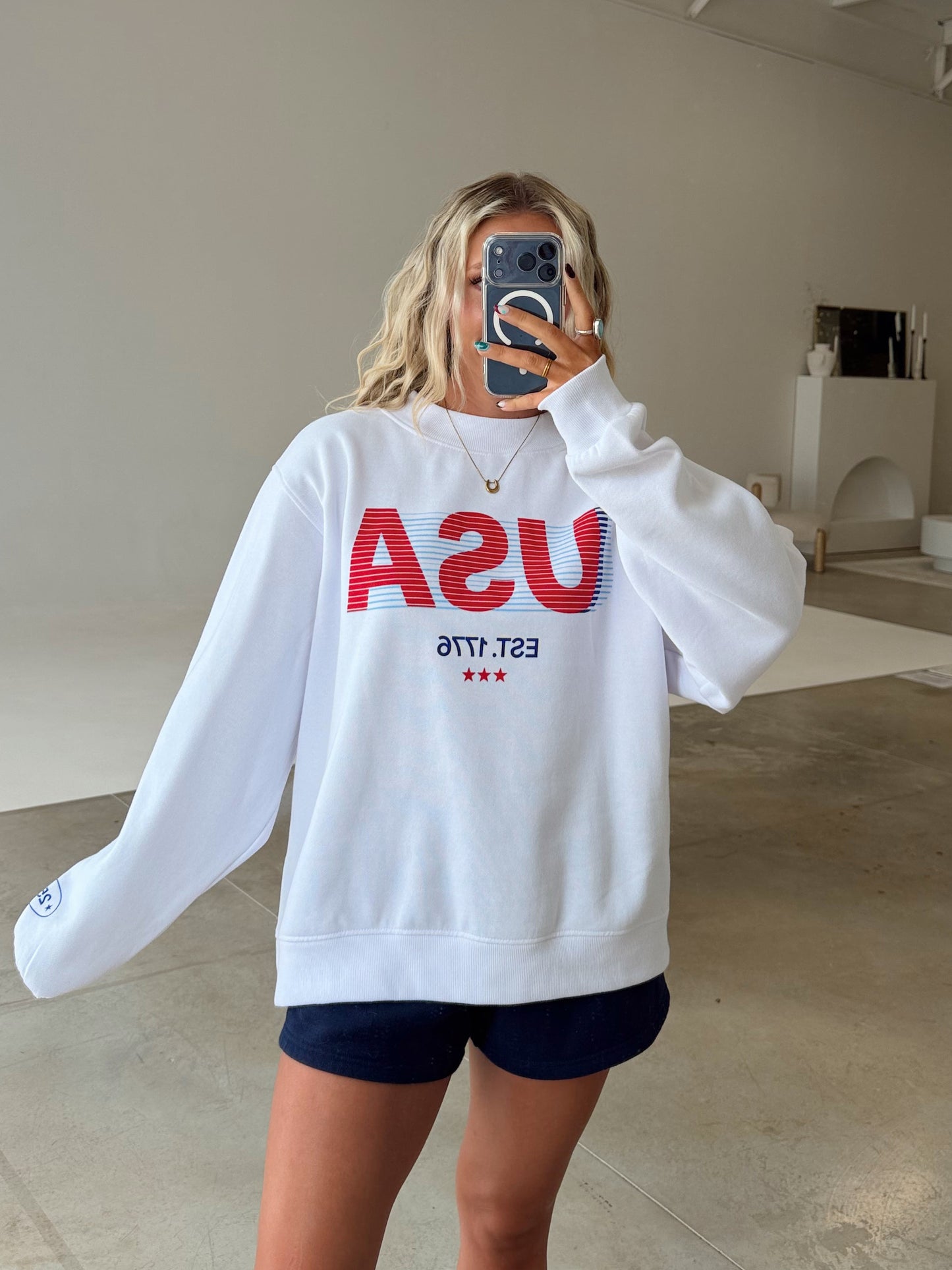 USA 250TH MOCKNECK