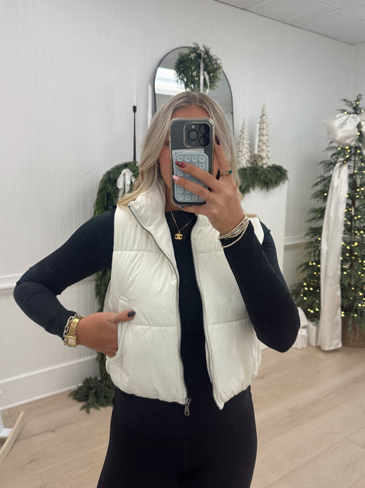 Cropped Puffer Vest