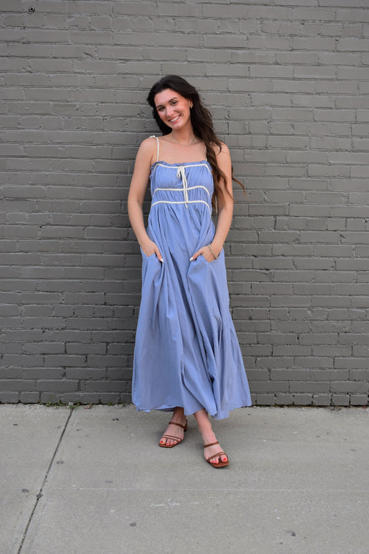 Contrast Trim Maxi Dress